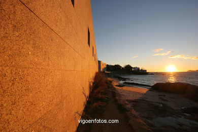 Proyecto Básico: 1992, Aldo Rossi y Cesar Portela. Proyecto de Ejecución: 2000, Cesar Portela. Museo del Mar de Galicia..