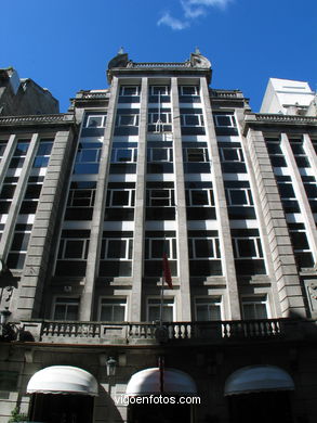 Oficinas Empresa Casal  - Francisco Castro Represas (1949) (CALLE MARQUES DE VALLADARES)
-  (Map location). 