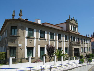 Junta de protecci�n de menores (Gota de Leche)  - Antonio Cominges (1958) (CALLE RONDA DON BOSCO)
-  (Map location). 