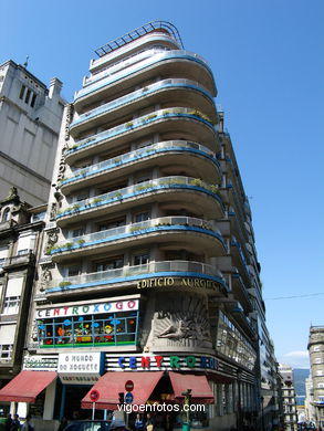 Edificio Aurora  - Jenaro de la Fuente �lvarez (1959) (CALLE REPUBLICA ARGENTINA). 