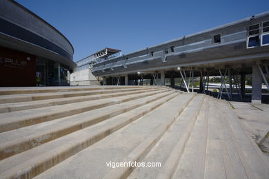 Aulario (Enric Miralles / Benedetta Tagliabue) - Universidad de Vigo (1999-2003) (Premio FAD 2004).