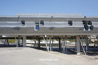 Aulario (Enric Miralles / Benedetta Tagliabue) - University of Vigo (1999-2003) (Premio FAD 2004).