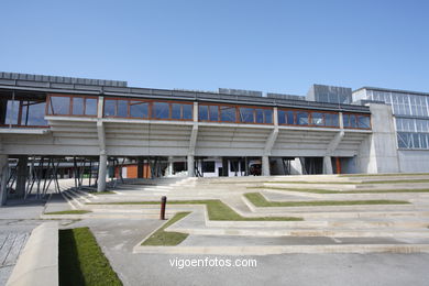 Aulario (Enric Miralles / Benedetta Tagliabue) - University of Vigo (1999-2003) (Premio FAD 2004).