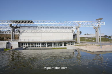 Zona Deportiva (Enric Miralles). Ciudad Universitaria.