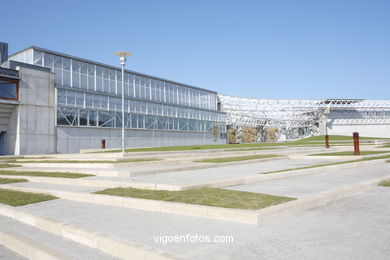 Zona Deportiva (Enric Miralles). Ciudad Universitaria.