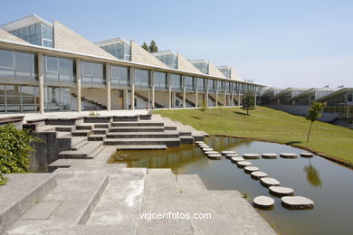 Arquitecto: Alfonso Penela - Universidad de Vigo (1989/1993) - Facultad de económicas y empresariales .