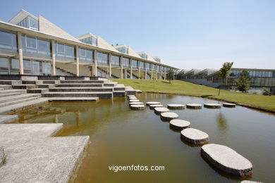 Arquitecto: Alfonso Penela - Universidad de Vigo (1989/1993) - Facultad de económicas y empresariales .