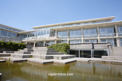 Arquitecto: Alfonso Penela - Universidad de Vigo (1989/1993) - Facultad de económicas y empresariales .