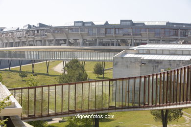 Architect: Alfonso Penela - University of Vigo (1999/2003) - Ciencias Jurídicas y Trabajo.