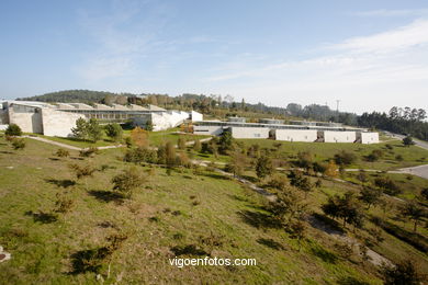Architect: Alfonso Penela - University of Vigo (1999/2003) - Ciencias Jurídicas y Trabajo.