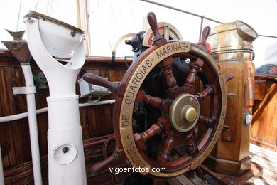 Juan Sebasti�n el Cano
(Veleros y barcas de remo)
. 