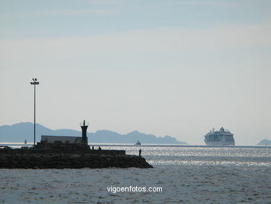 Jewel of the Seas. Transatl�nticos - Cruceros. 