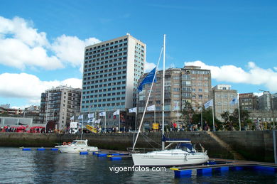 Sailboats - Sailing ships
(Sailboats and rowboats)
. 