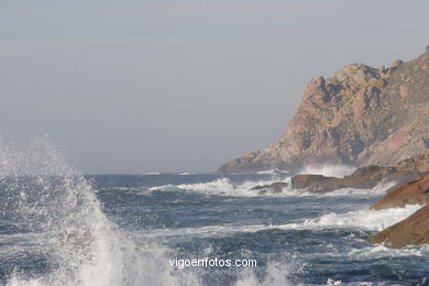 Acantilados de las Islas Cíes (Vigo).