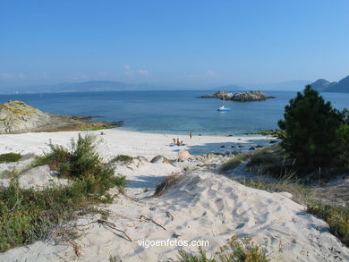 Playa de los Bolos - Islas C�es - Vigo. 