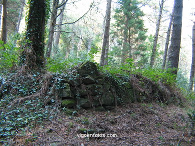 Old constructions
(History of the islands)
. 