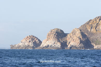 Vistas de las Islas Cíes desde el mar.