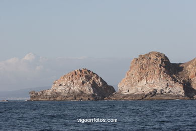 Vistas de las Islas Cíes desde el mar.
