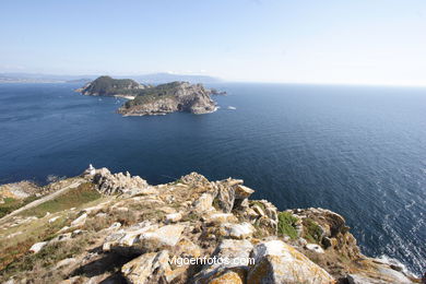 South island or of st Marti�o
(Landscapes of the islands)
. 