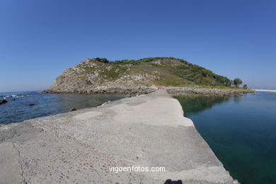 The lake of  the children
(Landscapes of the islands)
. 
