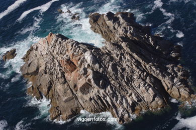 The rocky coast. 