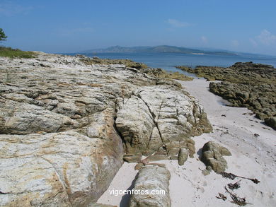 Litoral rocoso de las Islas Cíes (Vigo).
