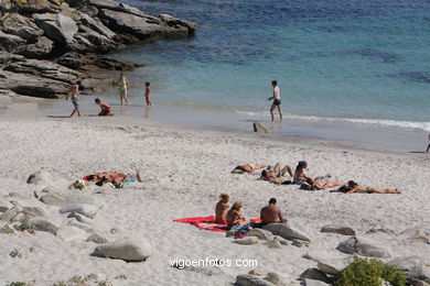 Playa Mixueiro - Islas C�es - Vigo. 