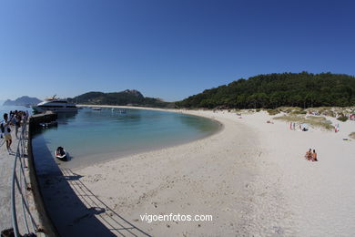 Beach of rodas
(Beaches of cies the islands )
. 