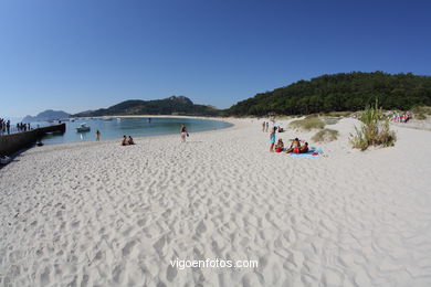 Beach of rodas
(Beaches of cies the islands )
. 