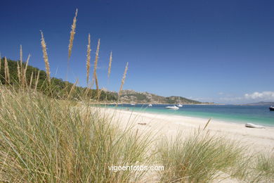 Playa de San Martiño - Islas Cíes - Vigo.