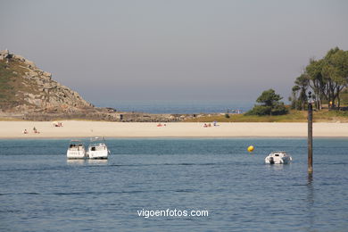 Vistas de las Cíes
(Paisajes de las islas)
.