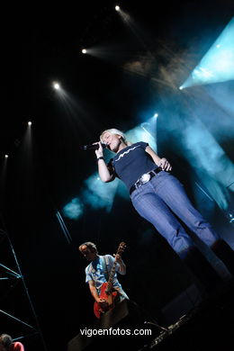 La Oreja de Van Gogh. Centenario Club Náutico.