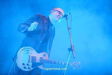 Siniestro Total. Concert 100 years Estrella Galicia. Castrelos, Vigo (12/08/2006).