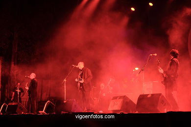 Siniestro Total. Concert 100 years Estrella Galicia. Castrelos, Vigo (12/08/2006).