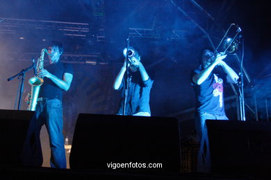 Le Punk. Teloneros de Manu Chao. Concierto en Vigo. (04/08/2007). 