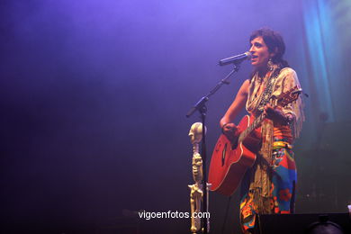 'Bebe', El Tío Calambres' and 'El Combo Linga'. Auditorium of Castrelos. Music Festival 'Para Vigo me voy' (Spain).
