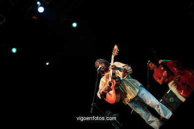 MILTON NASCIMENTO - FESTIVAL OF MUSIC VIGO ME VOY 2006- CASTRELOS
