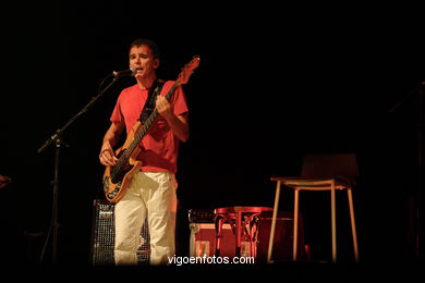 Milton Nascimiento (12/07/2006) - Auditorio de Castrelos. Festival de Música 'Para Vigo me voy'.
