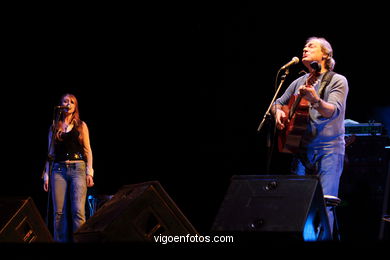 TOQUINHO - FESTIVAL OF MUSIC VIGO ME VOY 2006 - CASTRELOS