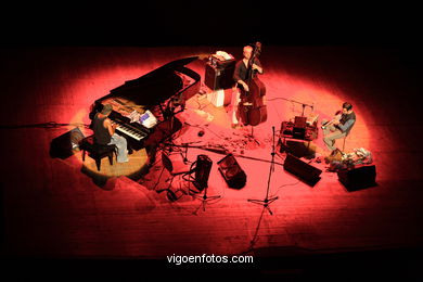 Paolo Fresu P.A.F. Tr�o (18/06/2006) - Centro Cultural Caixanova - Festival de Jazz Imaxinasons 2006 - Vigo. 