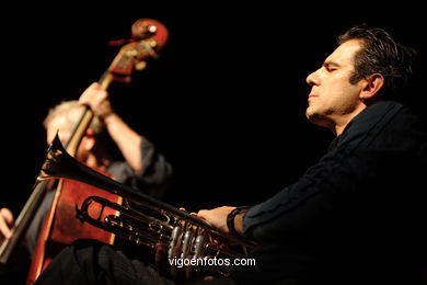 Paolo Fresu P.A.F. Tr�o (18/06/2006) - Centro Cultural Caixanova - Festival de Jazz Imaxinasons 2006 - Vigo. 