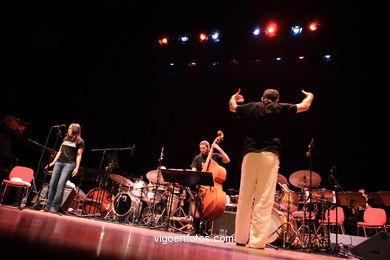 Imaxina Jazz Orquestra (Presentación Oficial) (01/07/2006) - Centro Cultural Caixanova - Festival de Jazz Imaxinasons 2006 - Vigo.