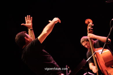Imaxina Jazz Orquestra (Presentación Oficial) (01/07/2006) - Centro Cultural Caixanova - Festival de Jazz Imaxinasons 2006 - Vigo.