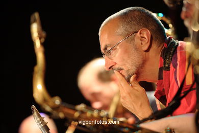 Italian Instabile Orchestra (24/06/2006) - Plaza da Estrela - Festival de Jazz Imaxinasons 2006 - Vigo. 