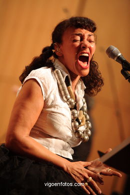 María Joâo & Mario Laginha. Jazz - Imaxinasons 2006.