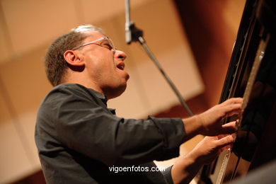 María Joâo & Mario Laginha con la orquesta clásica de Espìnho (15/06/2006) - Centro Cultural Caixanova - Festival de Jazz Imaxinasons 2006 - Vigo.