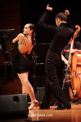 Peque Jazz con Eloy Arenas (01/07/2006) - Auditorio Municipal - Festival de Jazz Imaxinasons 2006 - Vigo. 