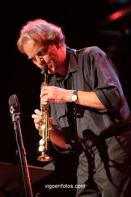 Michael Riessler Trío
(Jazz - Imaxinasons 2006)
.
