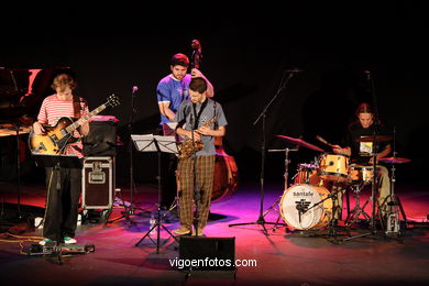 Seminario de Pontevedra (21/06/2006) - Centro Cultural Caixanova - Festival de Jazz Imaxinasons 2006 - Vigo.