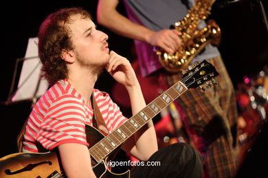Seminario de Pontevedra (21/06/2006) - Centro Cultural Caixanova - Festival de Jazz Imaxinasons 2006 - Vigo.